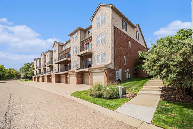 39459 Springwater Drive, Northville Twp, MI 48168