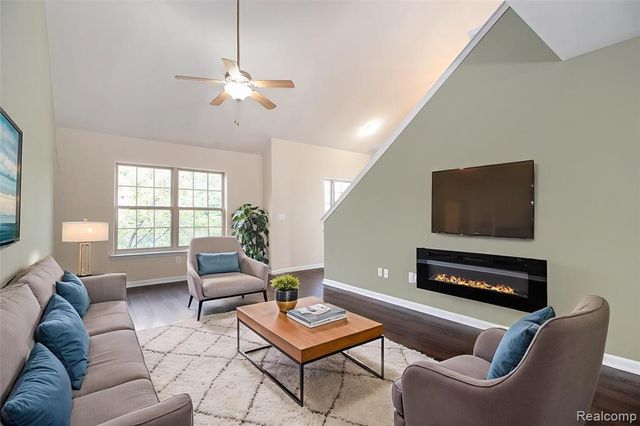 39459 Springwater Drive, Northville Twp, MI 48168