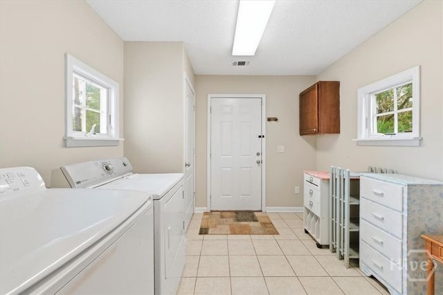 8701 E Oglethorpe Highway, Midway, GA 31320