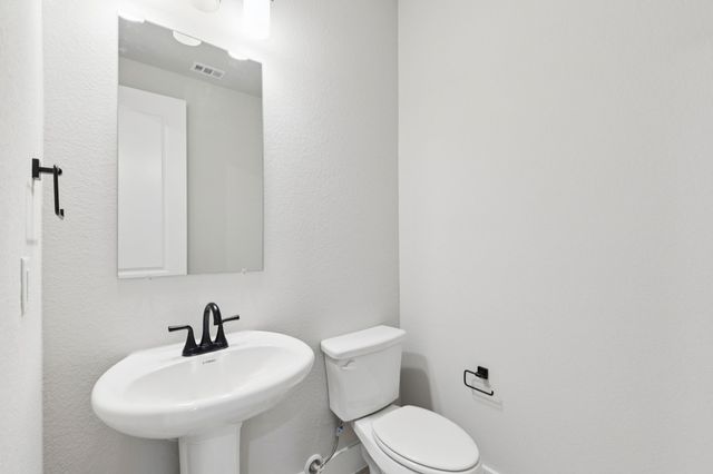 515 Blackwater Trail, Waxahachie, TX 75165