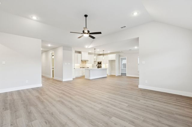 515 Blackwater Trail, Waxahachie, TX 75165