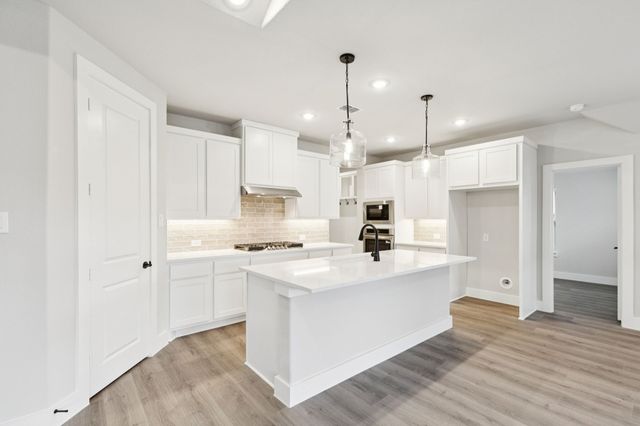 515 Blackwater Trail, Waxahachie, TX 75165