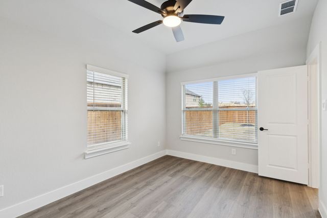 515 Blackwater Trail, Waxahachie, TX 75165