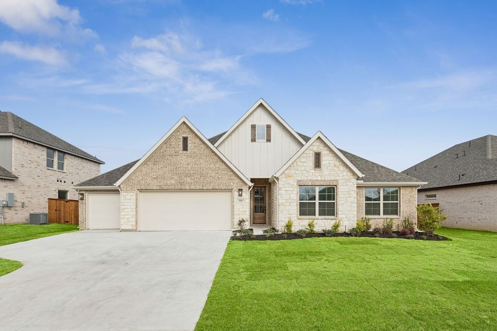 515 Blackwater Trail, Waxahachie, TX 75165