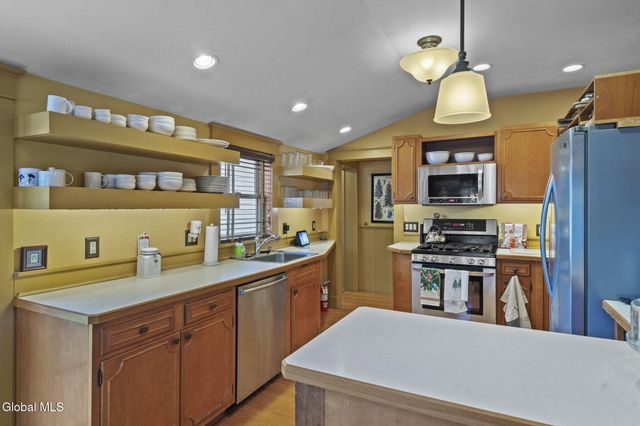 1306 Union Street, Schenectady, NY 12308