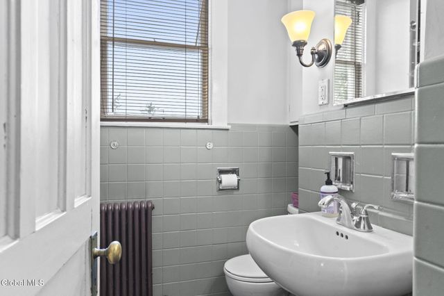 1306 Union Street, Schenectady, NY 12308