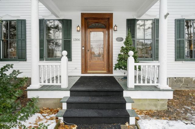 1306 Union Street, Schenectady, NY 12308