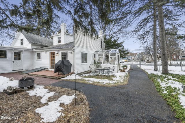 1306 Union Street, Schenectady, NY 12308