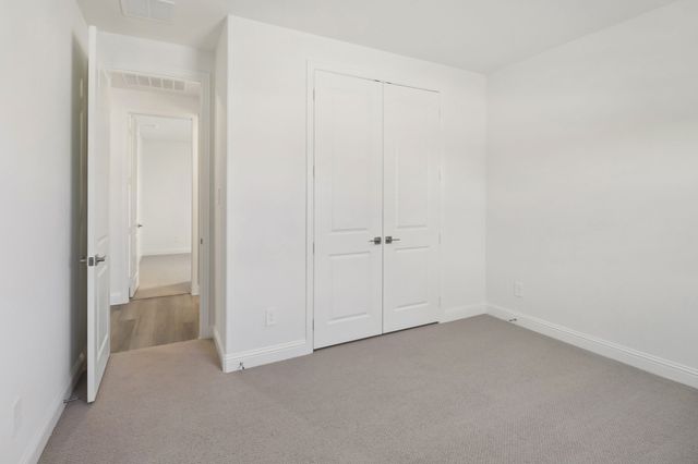 2509 Flatiron Drive, Corinth, TX 76210