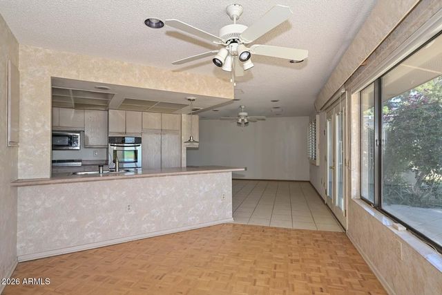 12842 W BALLAD Drive, Sun City West, AZ 85375