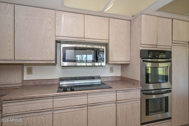 12842 W BALLAD Drive, Sun City West, AZ 85375