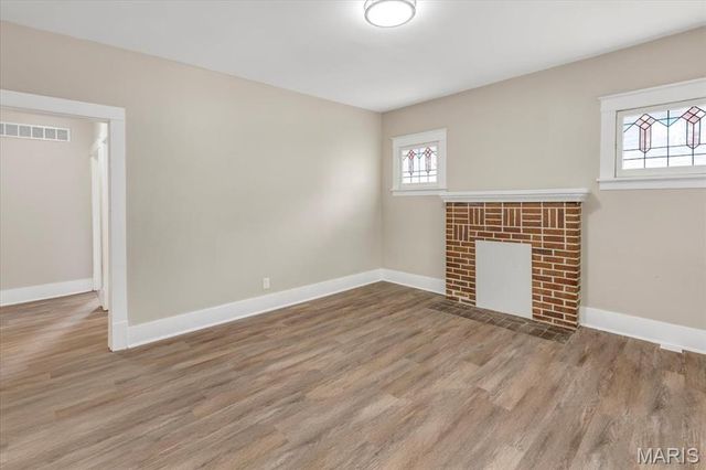 2424 Gothland Avenue, Overland, MO 63114