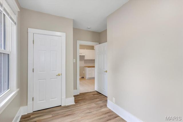 2424 Gothland Avenue, Overland, MO 63114