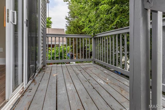 2424 Gothland Avenue, Overland, MO 63114