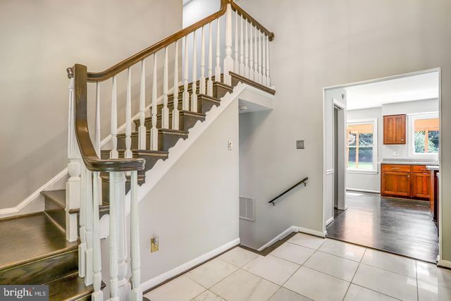 931 WELHAM GREEN RD, Great Falls, VA 22066