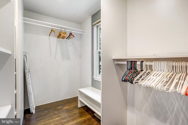 931 WELHAM GREEN RD, Great Falls, VA 22066