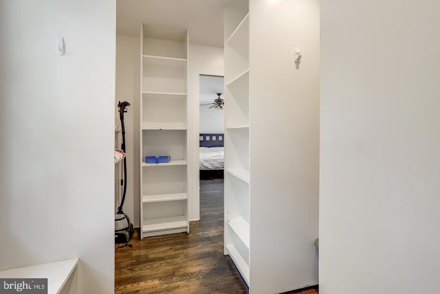 931 WELHAM GREEN RD, Great Falls, VA 22066