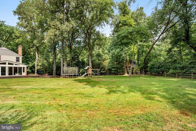 931 WELHAM GREEN RD, Great Falls, VA 22066