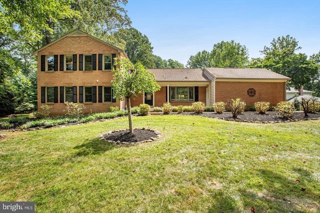 931 WELHAM GREEN RD, Great Falls, VA 22066