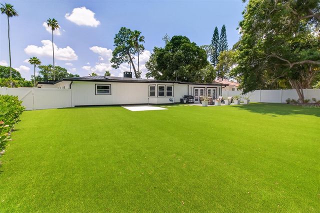 1714 INDIAN ROCKS ROAD, Belleair, FL 33756