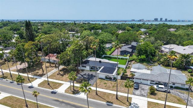 1714 INDIAN ROCKS ROAD, Belleair, FL 33756