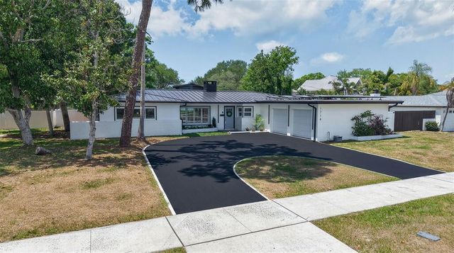 1714 INDIAN ROCKS ROAD, Belleair, FL 33756