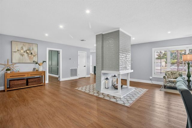 1714 INDIAN ROCKS ROAD, Belleair, FL 33756