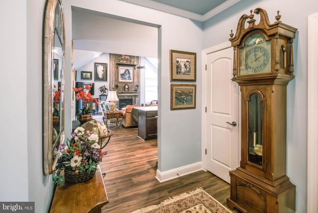 121 WINDROW CT, Winchester, VA 22602