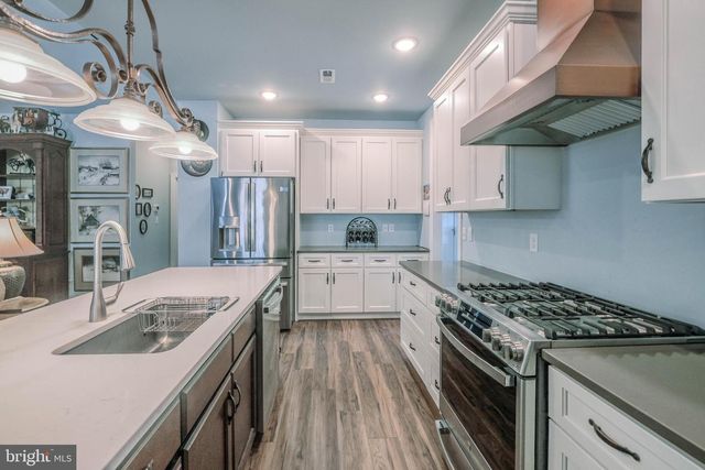 121 WINDROW CT, Winchester, VA 22602