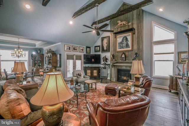 121 WINDROW CT, Winchester, VA 22602