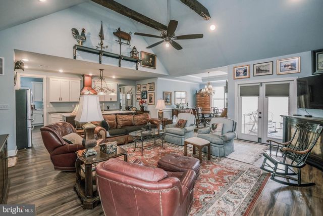 121 WINDROW CT, Winchester, VA 22602