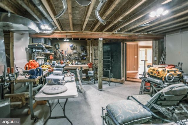 121 WINDROW CT, Winchester, VA 22602