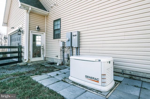 121 WINDROW CT, Winchester, VA 22602