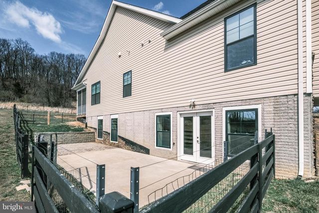 121 WINDROW CT, Winchester, VA 22602