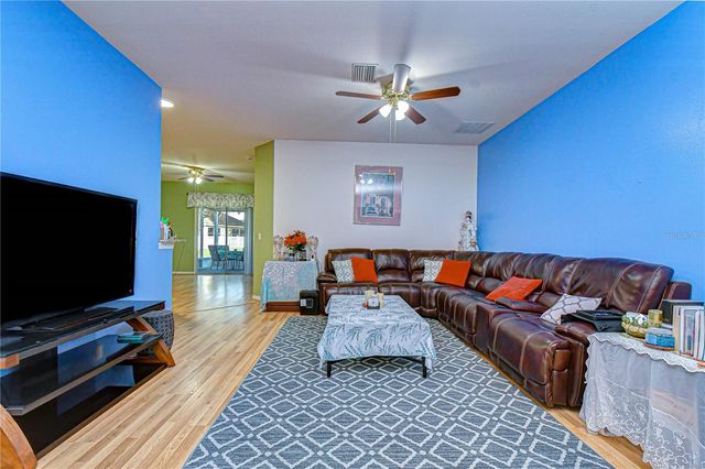6252 TWIN BRIDGES DRIVE, Zephyrhills, FL 33541