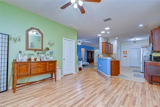 6252 TWIN BRIDGES DRIVE, Zephyrhills, FL 33541