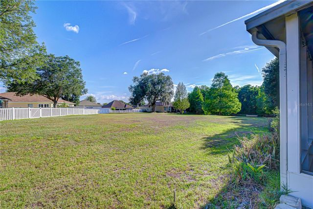 6252 TWIN BRIDGES DRIVE, Zephyrhills, FL 33541