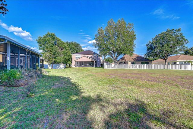 6252 TWIN BRIDGES DRIVE, Zephyrhills, FL 33541