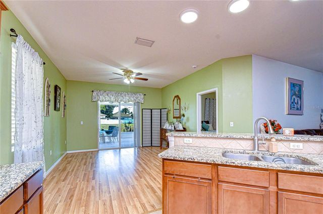 6252 TWIN BRIDGES DRIVE, Zephyrhills, FL 33541