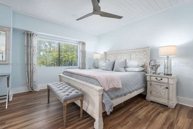 10 S Forest Beach Dr Apt 307, Hilton Head Island, SC 29928