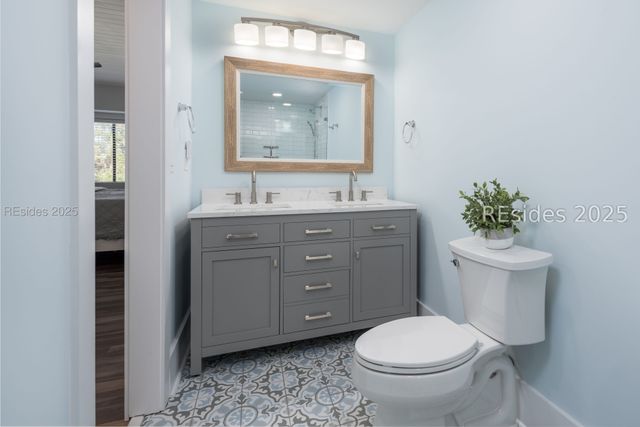 10 S Forest Beach Dr Apt 307, Hilton Head Island, SC 29928