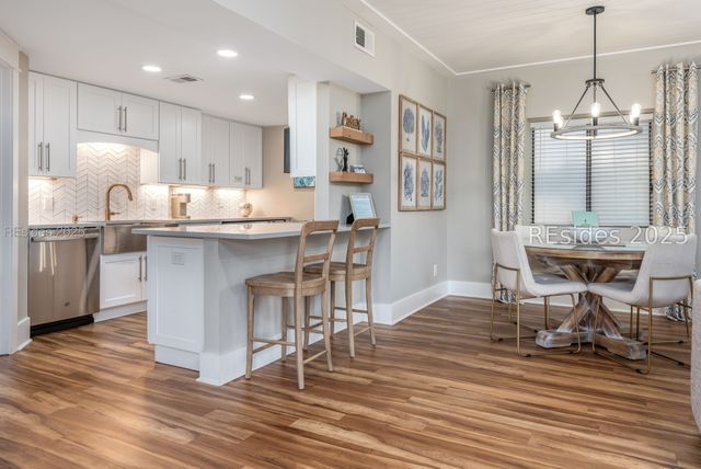 10 S Forest Beach Dr Apt 307, Hilton Head Island, SC 29928