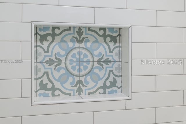 10 S Forest Beach Dr Apt 307, Hilton Head Island, SC 29928