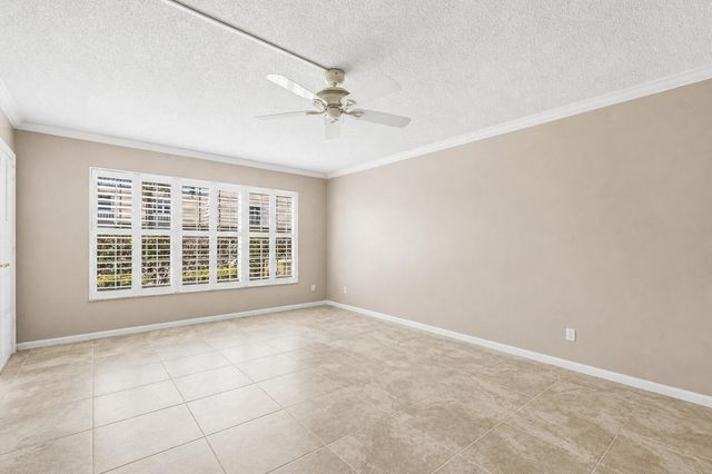2741 Ocean Drive 31d, Vero Beach, FL 32963