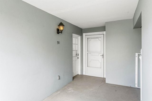 2741 Ocean Drive 31d, Vero Beach, FL 32963