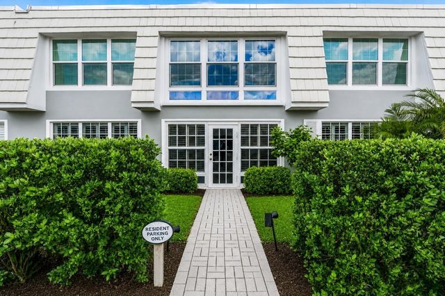 2741 Ocean Drive 31d, Vero Beach, FL 32963