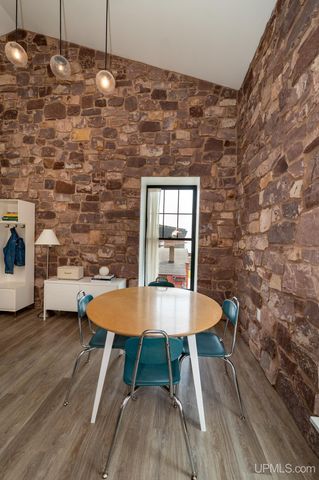 311 S Lakeshore Boulevard 3, Marquette, MI 49855