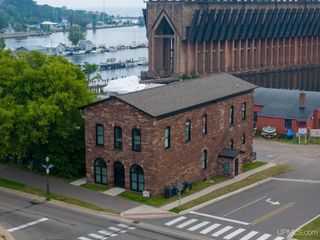 311 S Lakeshore Boulevard 3, Marquette, MI 49855