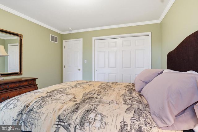 70 PISTON CT, Stewartstown, PA 17363