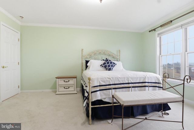 70 PISTON CT, Stewartstown, PA 17363